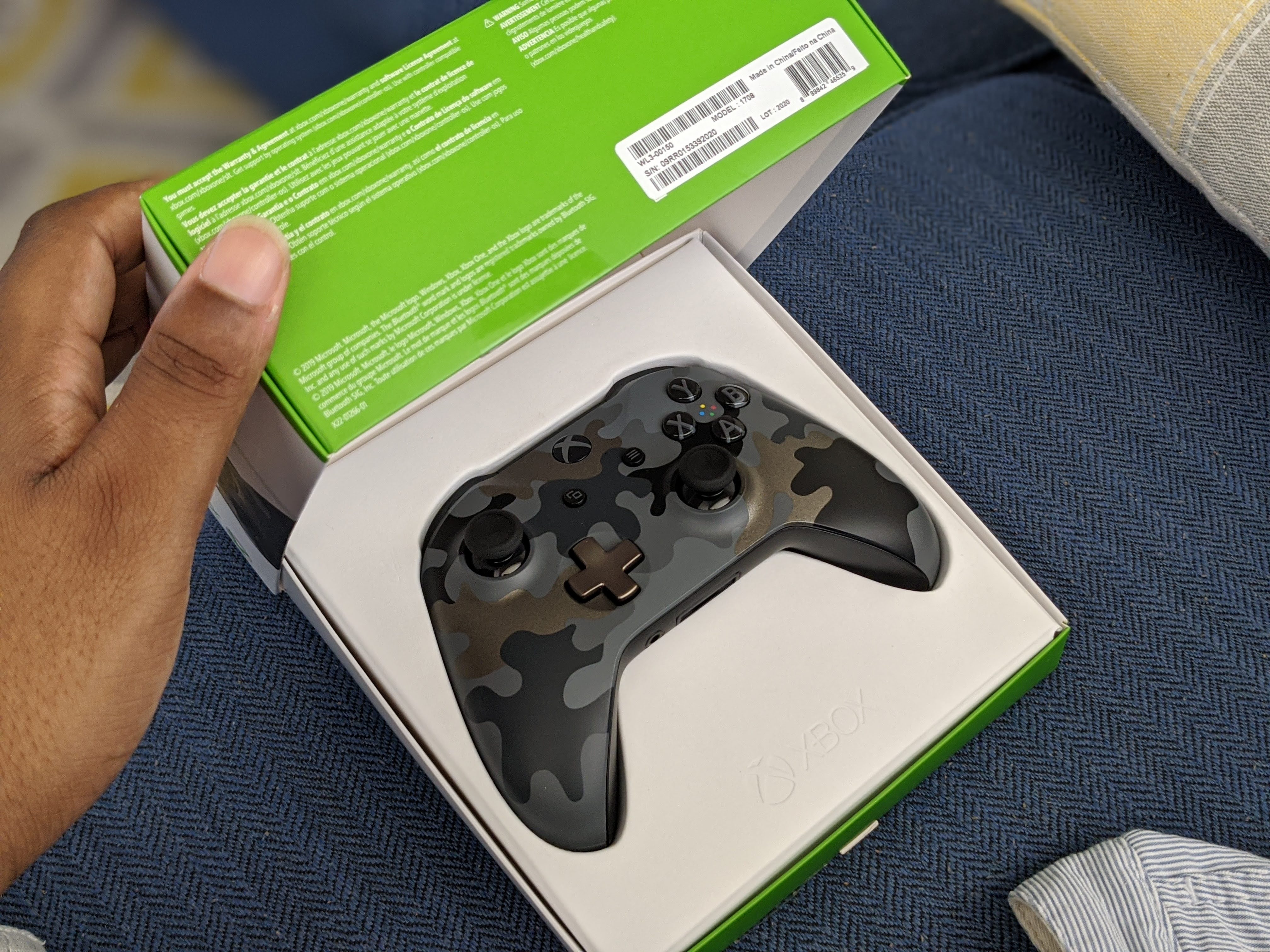The Xbox One Night Ops Camo Wireless Controller is Not as Stealthy