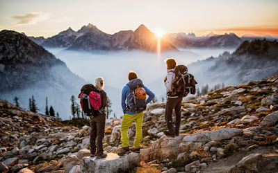 Jack Wolfskin gunung indah di daki dengan perlengakapan sederhana