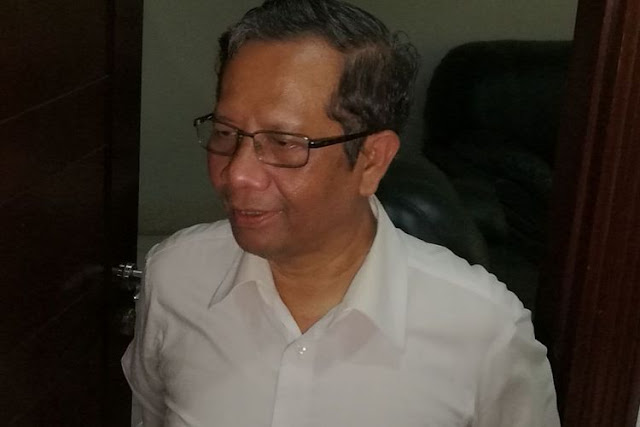 Mahfud MD: Saya Tidak Aktif Bukan Berarti Tidak Mau Jadi Cawapres Mahfud MD: Saya Tidak Aktif Bukan Berarti Tidak Mau Jadi Cawapres