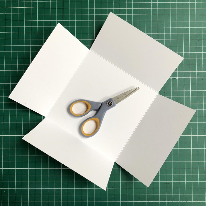 Thursday with Sandiebella: Create an All in One Gatefold Envelope Card ...