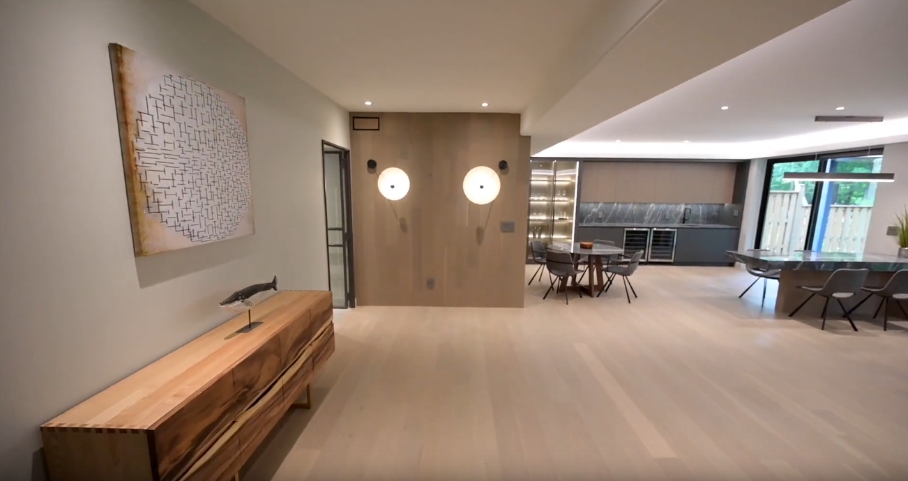 37 Photos vs. 2587 St Clair Ave E, East York, ON Luxury Home Interior Design Tour