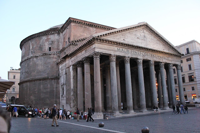 the pantheon in Rome