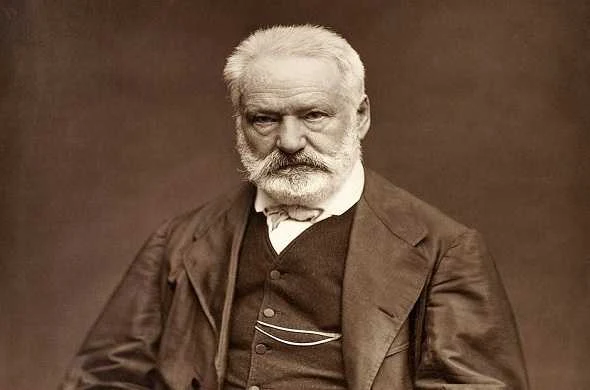 Victor-Hugo-biography-قصة-حياة-فيكتور-هوجو