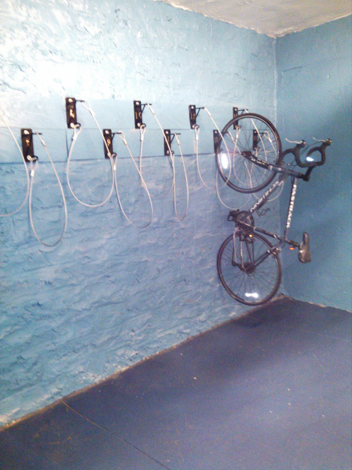 NYC BIKE STORAGE. HOW TO DESIGN BIKE STORAGE ROOMS IN NYC New Bike