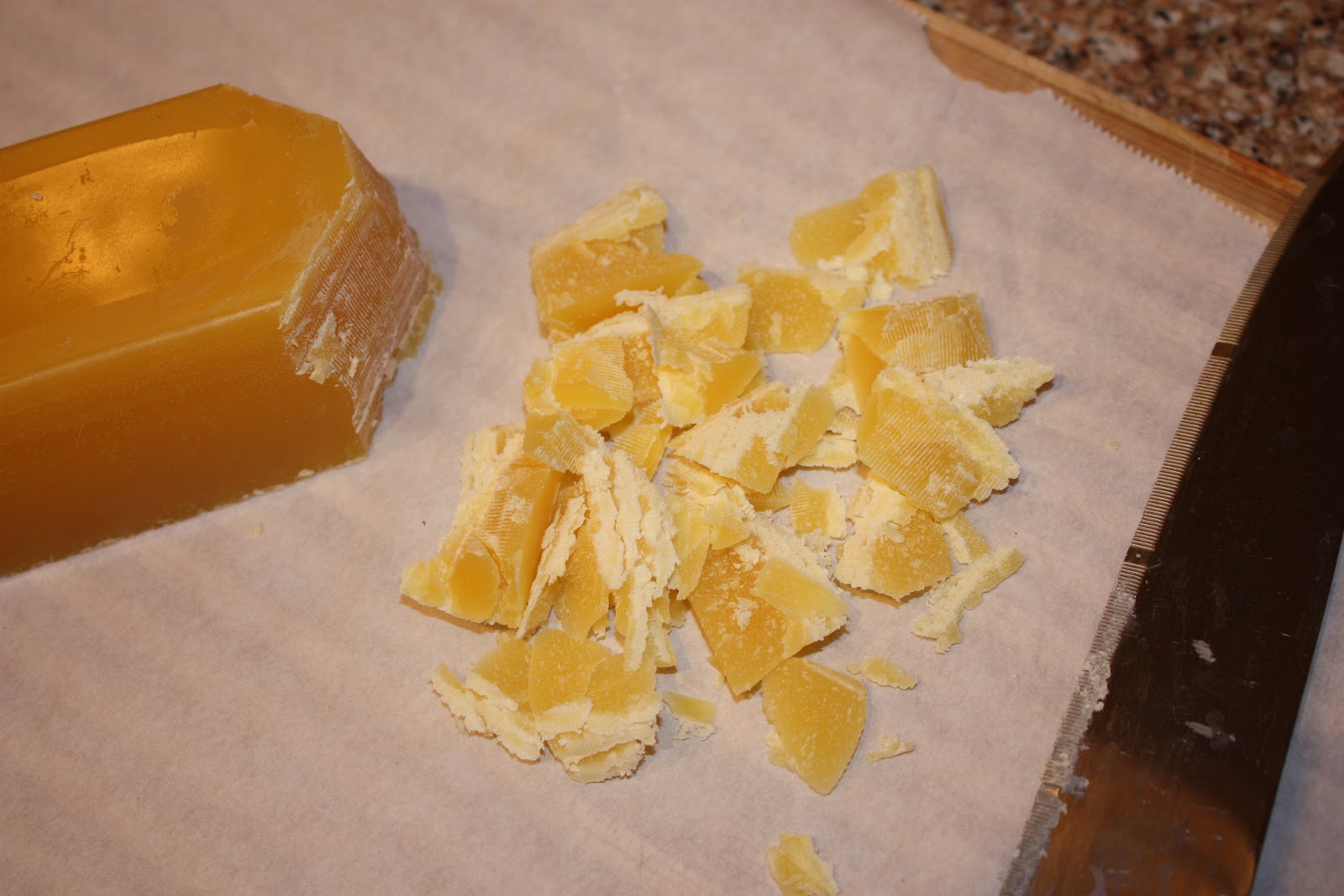 Как делать пчелиный воск. Продукты пчеловодства воск. Продукты пчеловодства воск. Состав пчелиного воска. Как делать пчелиный воск.