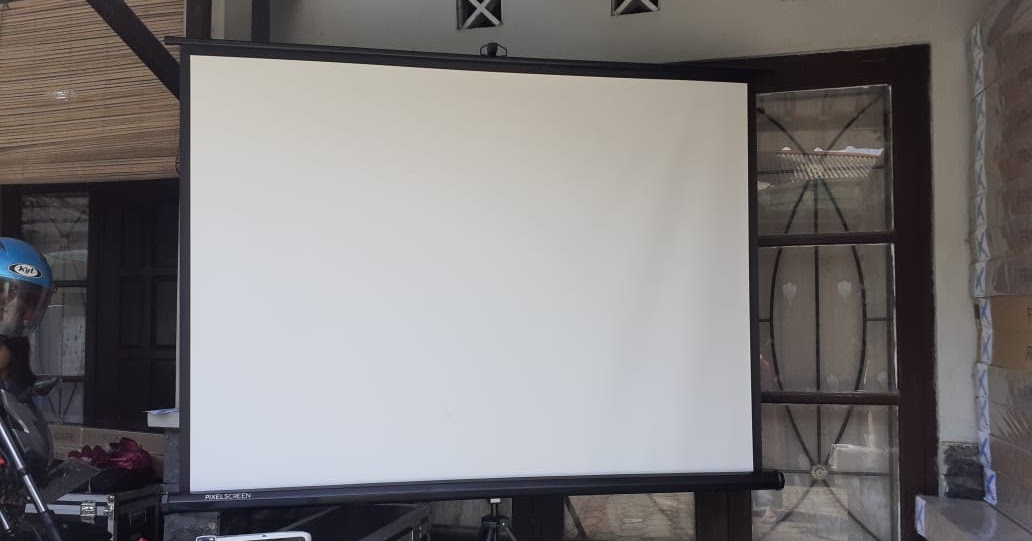 Sewa Proyektor Lcd Termurah Di Jogja Bandingkan Harga Rental Kami Mengenal Bagian Bagian Layar Proyektor