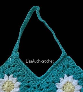 How to Crochet a Daisy Granny Square Bag