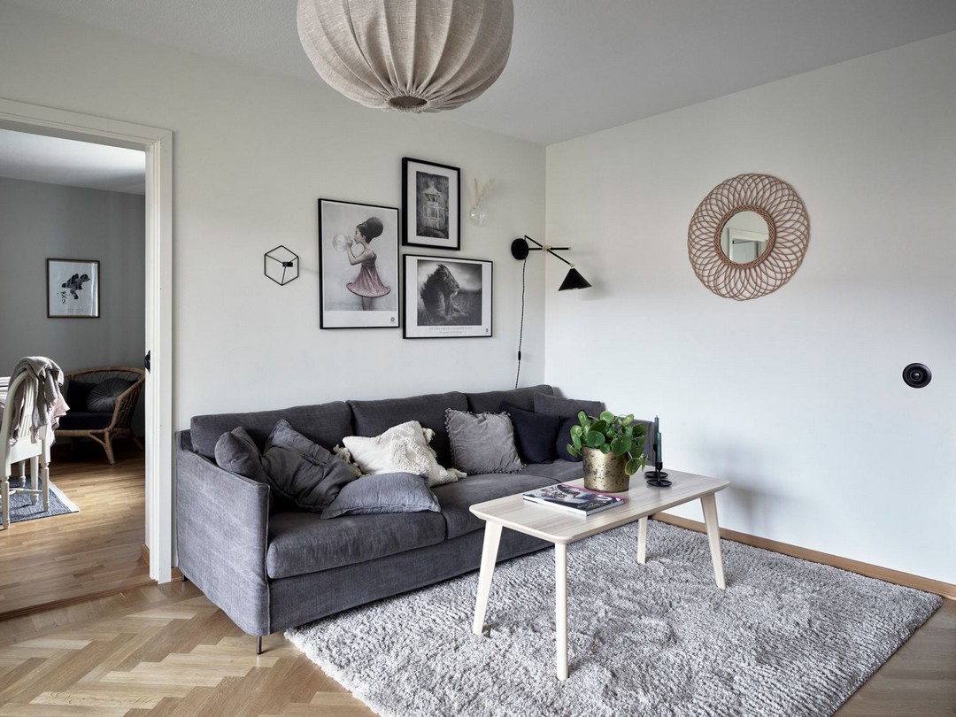 UNE CUISINE COULOIR ET SON ESPACE REPAS