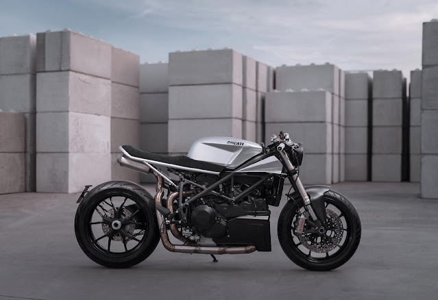 Ducati 848 EVO By Motocrew