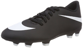 Nike football shoes offers