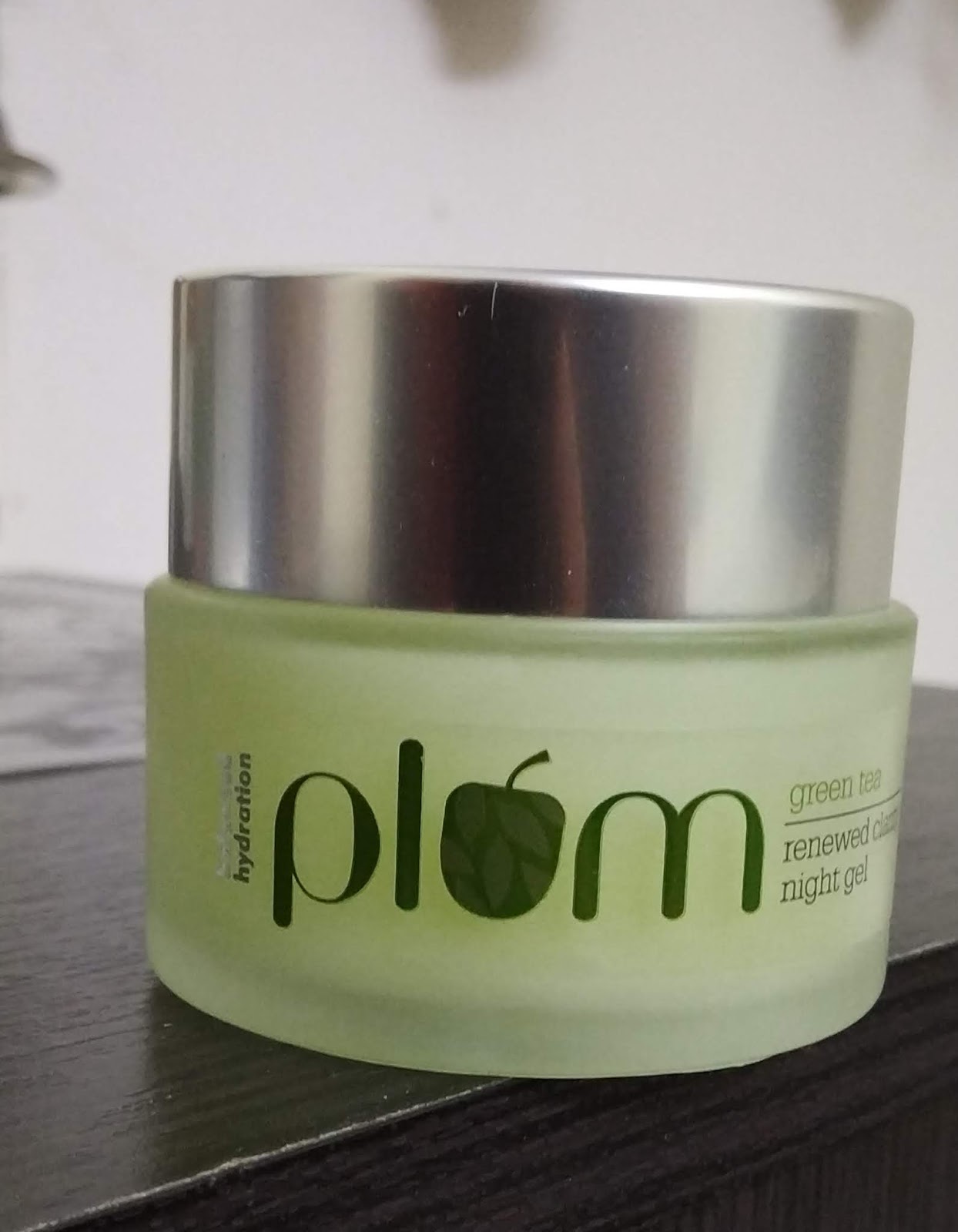 Plum Green Tea Renewed Clarity Night Gel Review