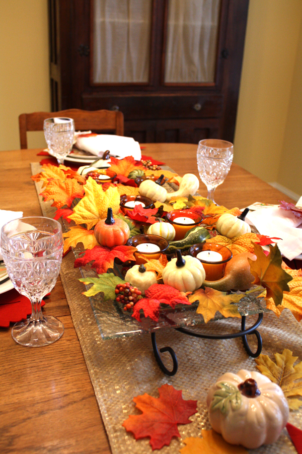 Southern Scraps : Thanksgiving tablescape