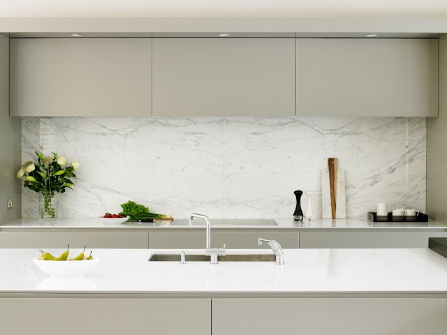 cocina-gris-con-isla-brayerdesign-5-min cocina-gris