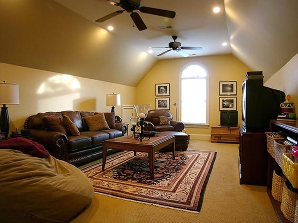 30+ Brilliant Attic Makeover Ideas To Inspire You