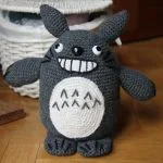 http://www.ravelry.com/patterns/library/totoro-6