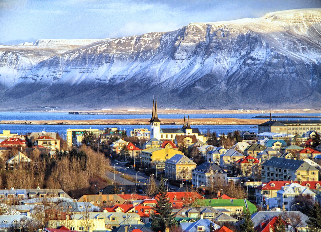 Top 10 Beautiful Cities to Celebrate Christmas | Reykjavík, Iceland Top 10 Beautiful Cities to Celebrate Christmas | Reykjavík, Iceland