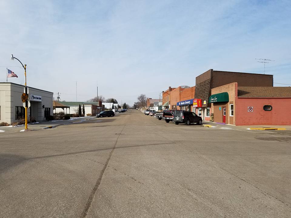 Cheap Nebraska Homes 106 NW 4th Street Mullen