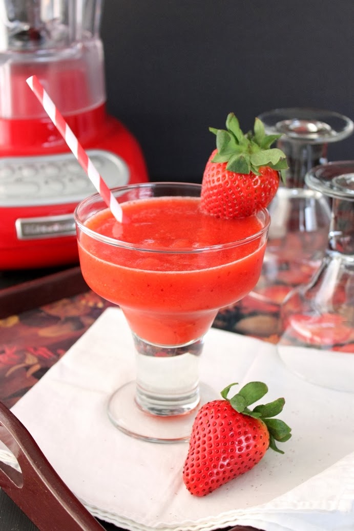 Yesterfood : Easy Frozen Strawberry Margaritas
