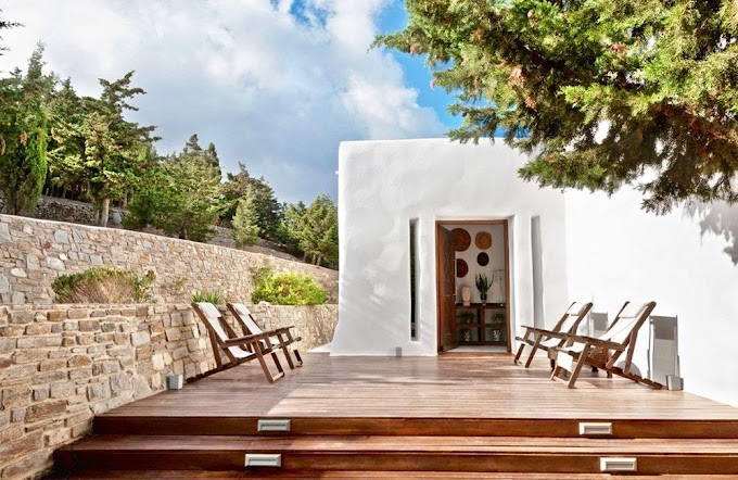 Villa Olubi, A beautiful blend of styles on Paros island, Greece