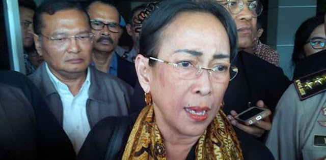 Dianggap Menista Agama, Sukmawati Soekarnoputri Dilaporkan Ke Polda Metro Jaya Dianggap Menista Agama, Sukmawati Soekarnoputri Dilaporkan Ke Polda Metro Jaya