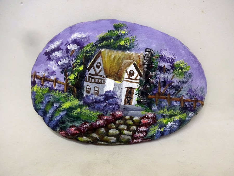 COMO PINTAR PIEDRAS CON PAISAJE DE JARDÍN CON CASA