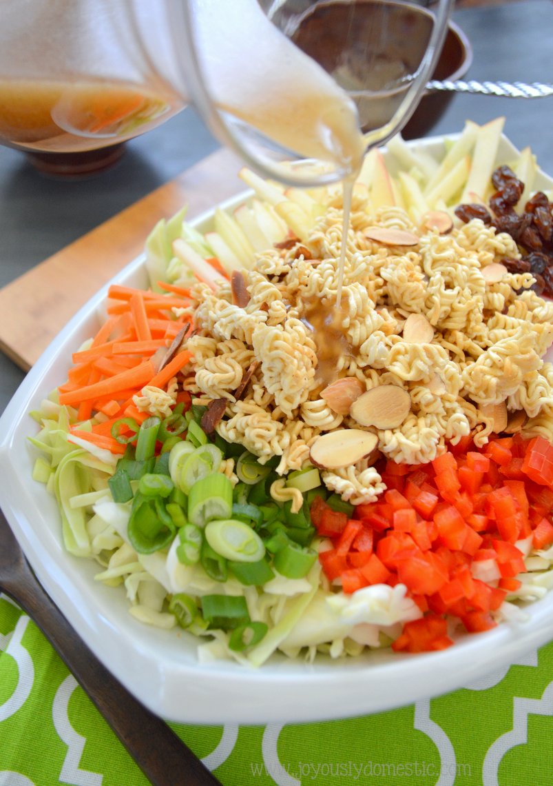 Joyously Domestic: Potluck-Style Crunchy Asian Ramen Salad
