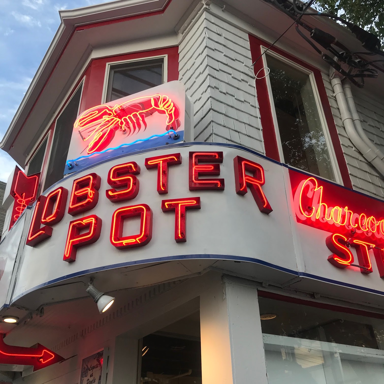 Bonni Brodnick Blog Lobster Pot of Provincetown at Time of the Pandemic
