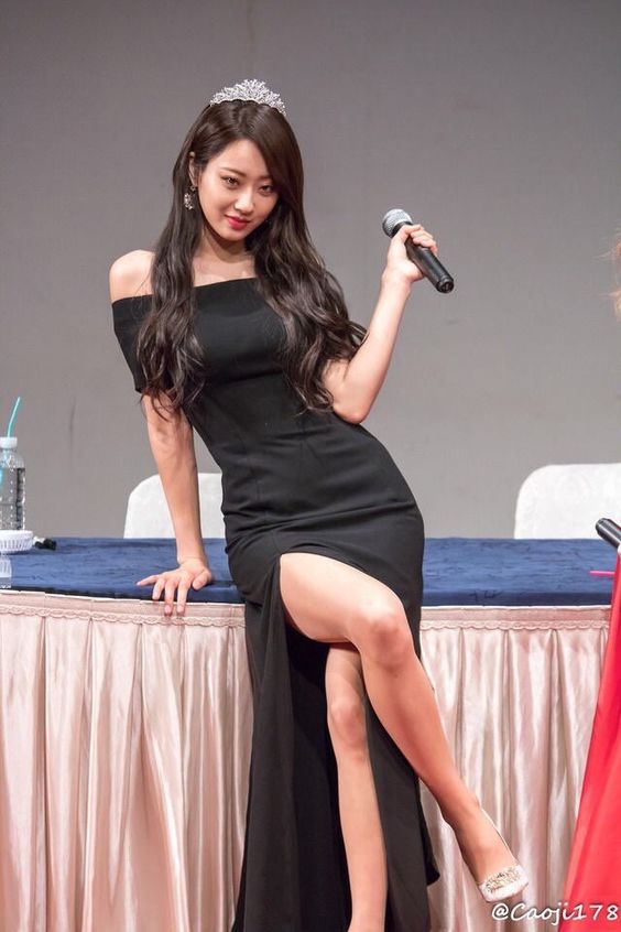 Netizens Claim That She S One Of The Sexiest Kpop Idols