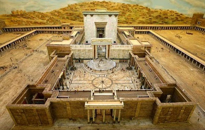 Resultado de imagem para imagens do templo de jerusalém e os cambistas