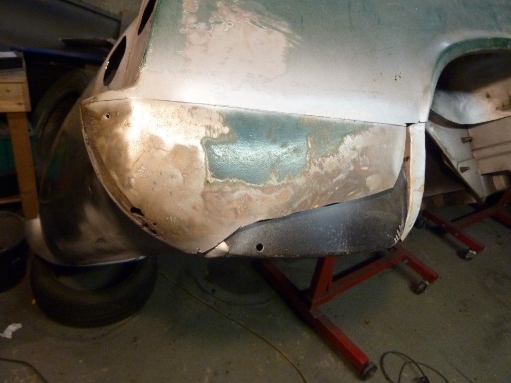 MG Midget 1965 MKII Restoration Project Right Rear Wing Repair