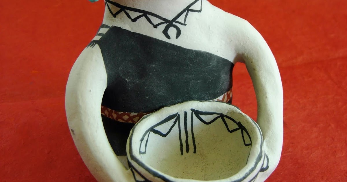 Nancy Walkup Traditions of Cochiti Pueblo Pottery