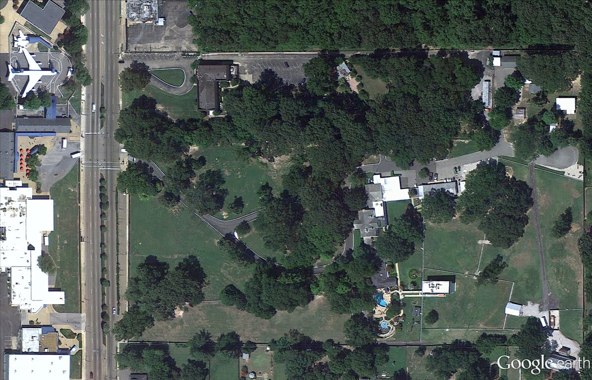How Far Is Memphis From Graceland Graceland Map Usa at Jennifer Wilkins blog