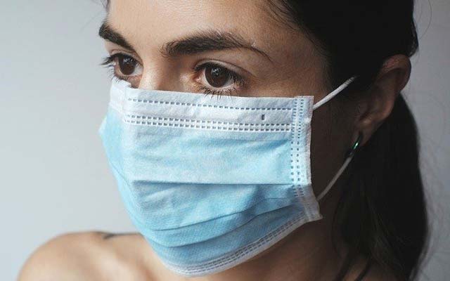 Mulheres somam 55,3% dos casos confirmados de coronavírus na Bahia