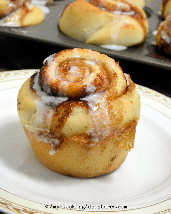 Muffin Tin Cinnamon Rolls