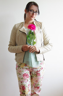 [Fashion] The Floral Pants! Mint Chiffon Top, Jeans Jacket / Beige Leather Jacket / Mint Coat