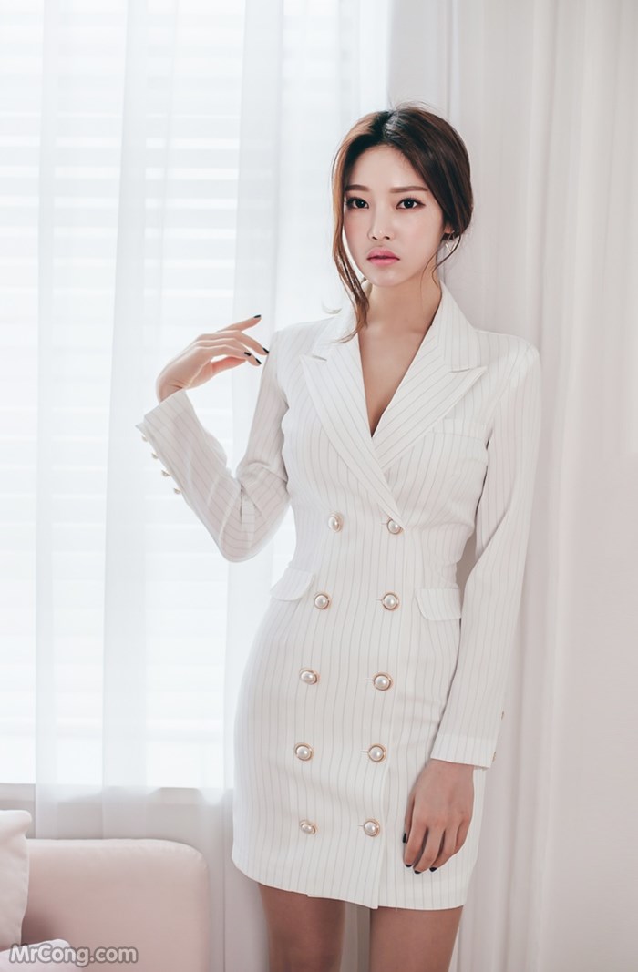 Beautiful Park Jung Yoon in the February 2017 fashion photo shoot (529 photos) photo 19-15