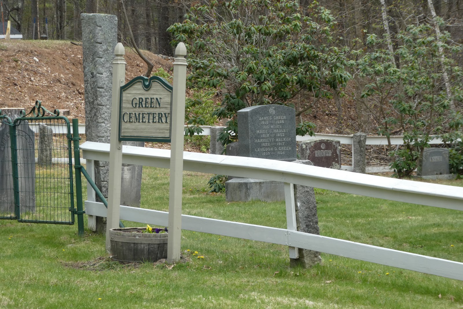 Nutfield Genealogy Green Cemetery, Bow, New Hampshire Tombstone Tuesday