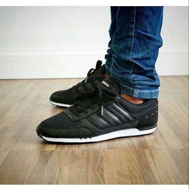 adidas neo city racer black