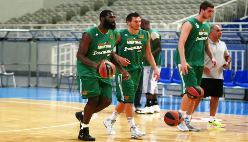 Με μία απουσία ο Εξάστερος