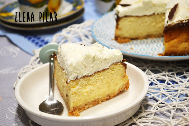 Cheesecake esponjosa de coco, sin azúcar