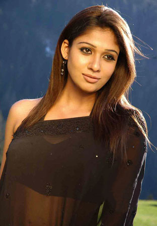THE HAIR STYLE ON 2012: NAYANTHARA TAMIL ACTRESS ~ NAYANTHARA HOT SEXY PICTURES& BIOGRAPHY