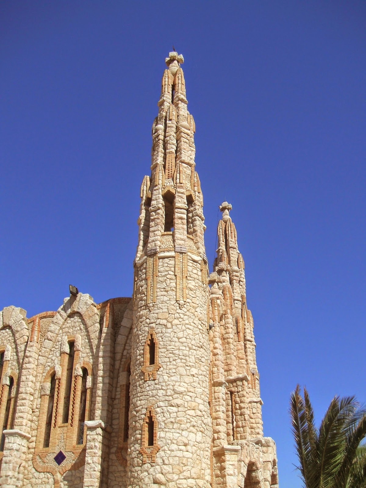 ALICANTE CUENTA: 2011