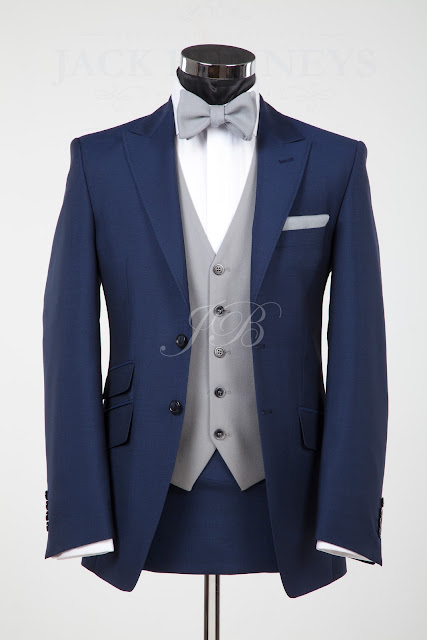 The Bunney Blog: Wedding Suits with Bow-Ties