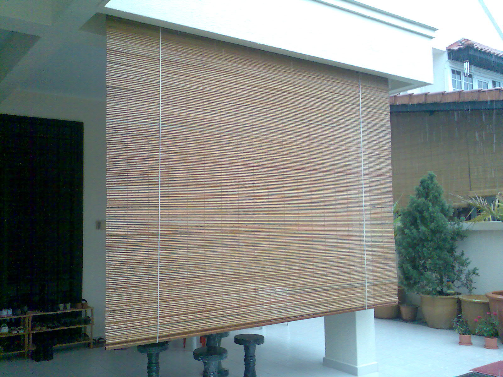 CORRI TRACK PTE LTD Curtains and Blinds