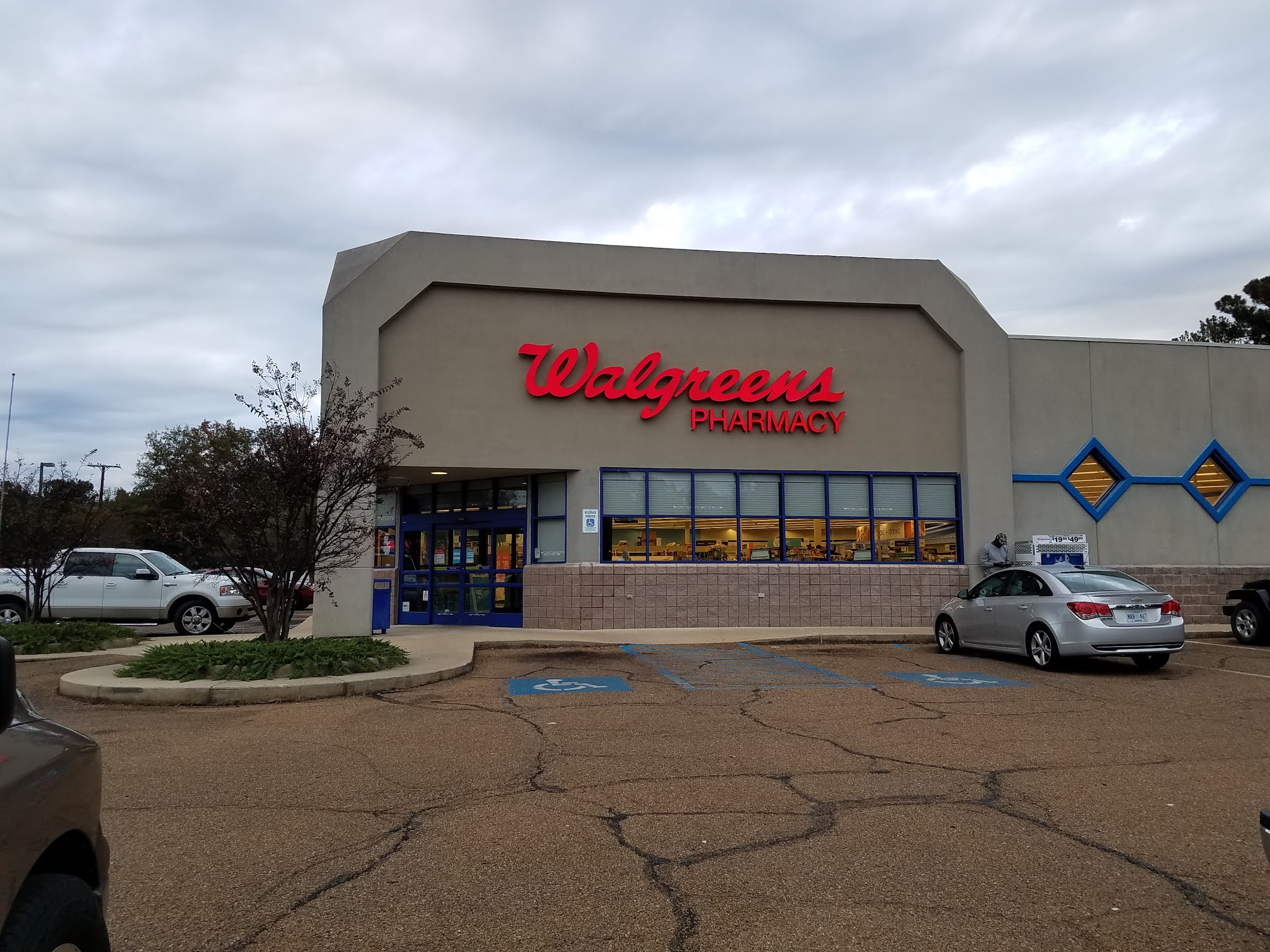 Plus One Walgreens - ziuzyzr