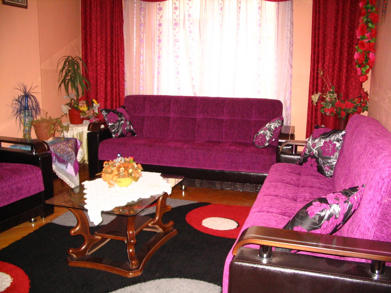 Üsküdar Satılık Kiralık Daireler USKUDARDA SATILIK DAIRE MERKEZE YAKIN