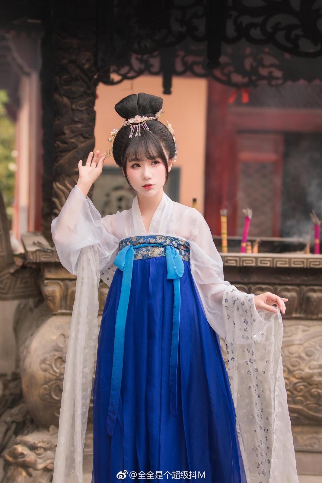 Chinese cute model - cosplay Princess with historical costume