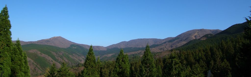 比婆の山々を行く（比婆山登山道ガイド）