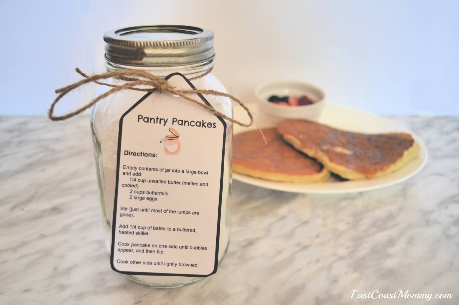 East Coast Mommy Pantry Pancake Mix... with free printable tags