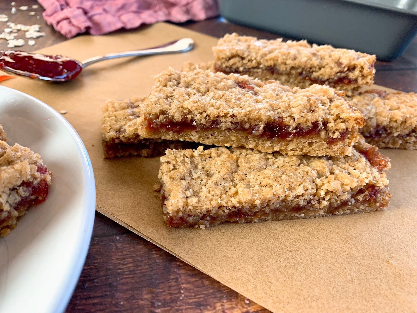 MapleBrown Sugar Oatmeal Bars with Raspberry Filling